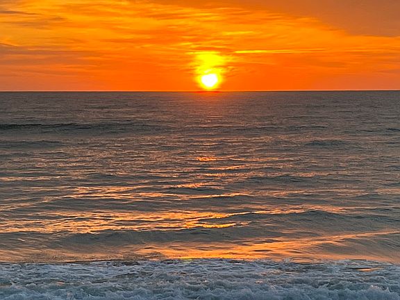 Ocean on top of the block