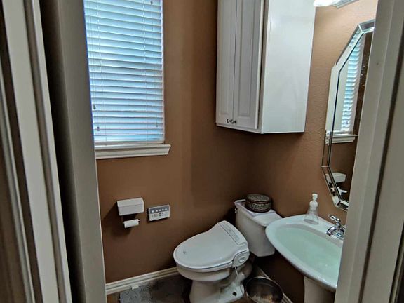5th image of 4424 Hearthstone Dr