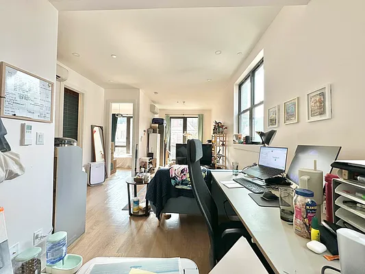 Rented by Doorway NYC, LLC | media 10