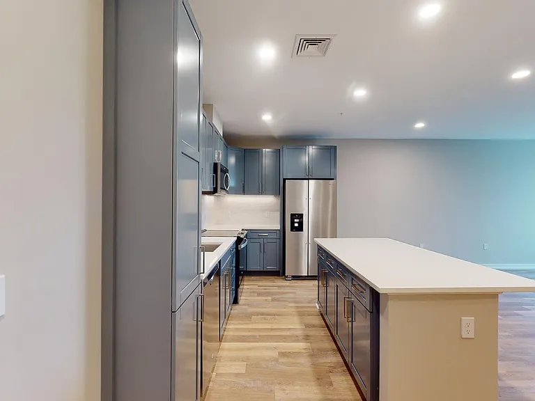 The George Apartments — Photo 75