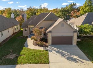 4104 SW James Younger Dr, Lees Summit, MO 64082