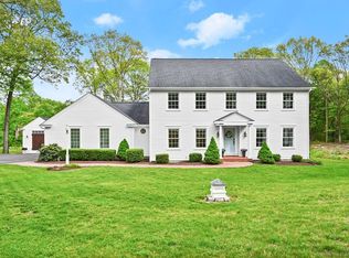 7 Purdy Station Rd, Newtown, CT 06470