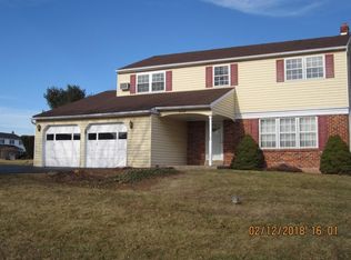 2449 Oakland Dr, Norristown, PA 19403
