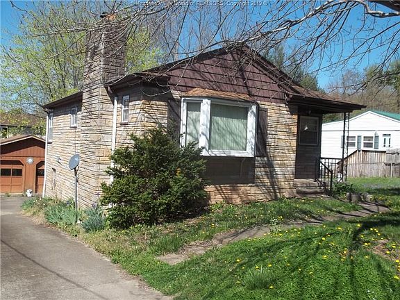 5th image of 125 Circle Dr