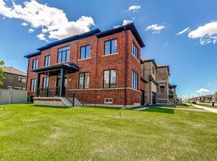 389 Boundary Blvd, Whitchurch Stouffville, ON L4A 4V9