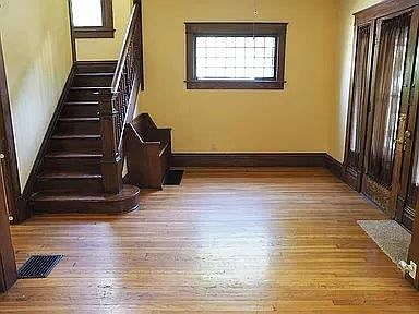 2nd image of 1201 SW College Ave
