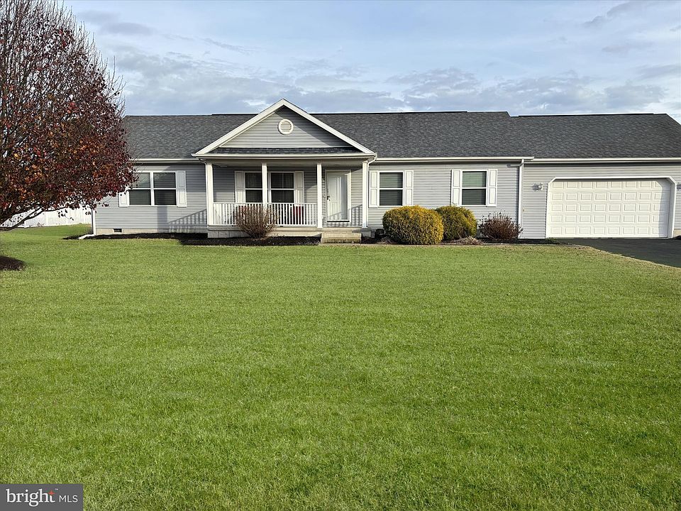 1st image of 25897 Country Meadows Dr