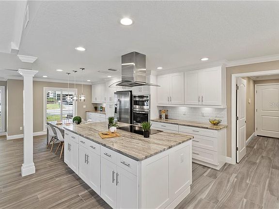5th image of 960 Stonewood Ln