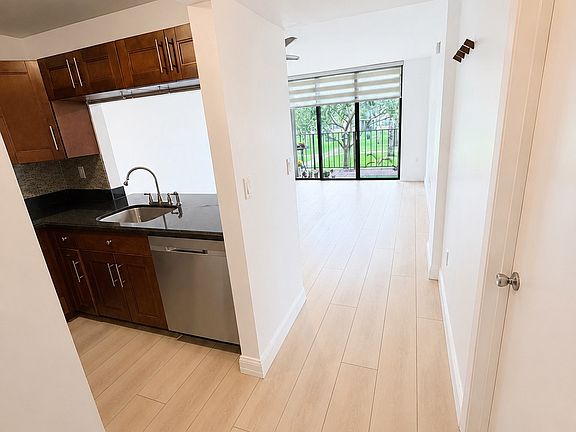 3rd image of 13000 SW 92nd Ave APT B208