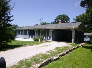27255 Walnut Dr, Eagle Rock, MO 65641