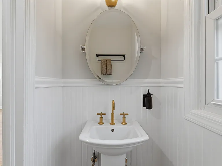 1 Bevan Pl — Photo 16