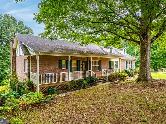 4th image of 25 Loon Ln