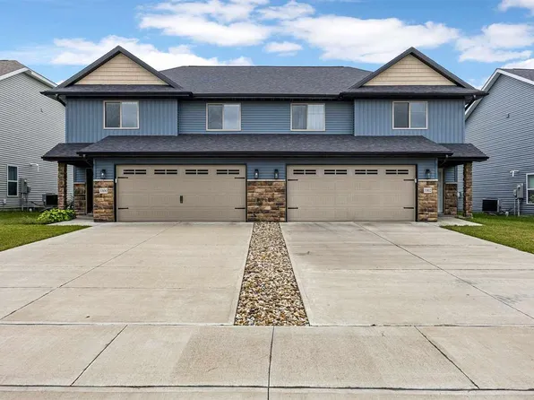 3300 Loethen Ln, Coralville, IA 52241