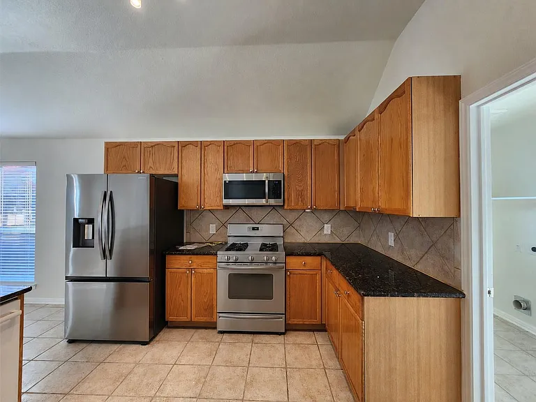 12521 Canyon Glen Dr — Photo 4