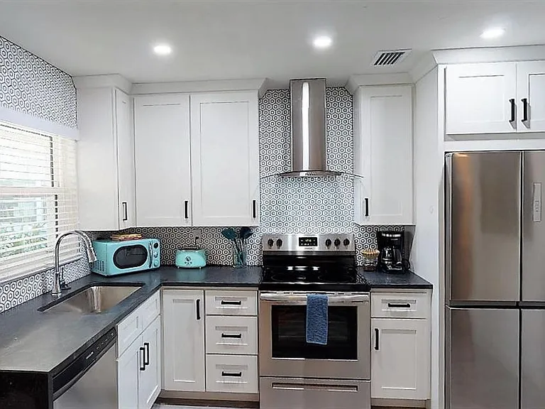 1912 Morrill St #1916 — Photo 21