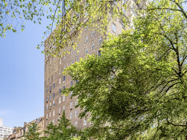 969 5th Avenue image 14 of 14