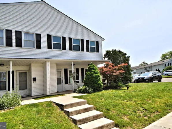 26 Reliance Ct, Telford, PA 18969