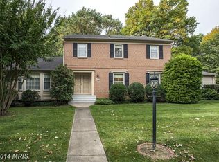 1977 Lancashire Dr, Potomac, MD 20854