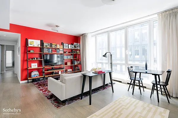 Rented by Sotheby's International Realty | media 22