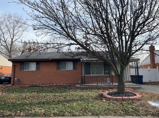 167 S Wildwood St, Westland, MI 48186