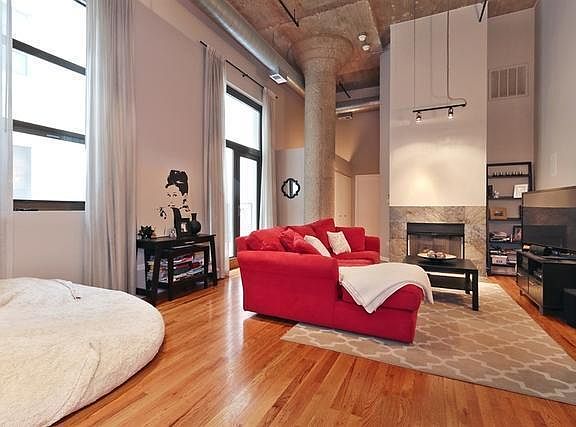 4th image of 758 N Larrabee St APT 531
