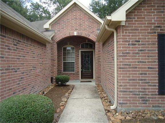 Welcoming Entry with gorgeous leaded glass door.