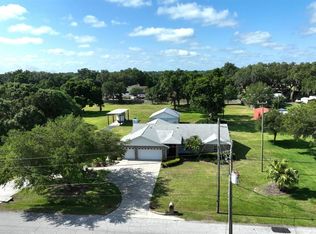 13031 Walden Sheffield Rd, Dover, FL 33527