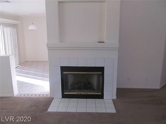 5th image of 8967 Via Vista Cir