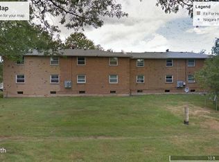 52 Willow Ln, Amherst, NY 14228