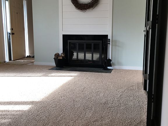 4th image of 3504 Coventry Cir
