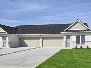 2104 W Elk Ridge Ave, Goddard, KS 67052