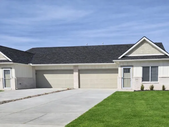 2104 W Elk Ridge Ave, Goddard, KS 67052