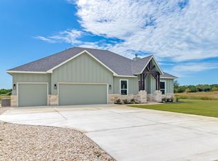 111 S Draper Lane, Bertram, TX 78605