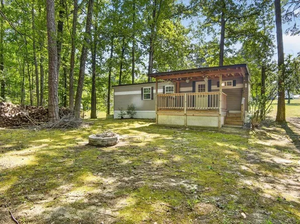 149 Rabbitt Ln, Henderson, NC 27537