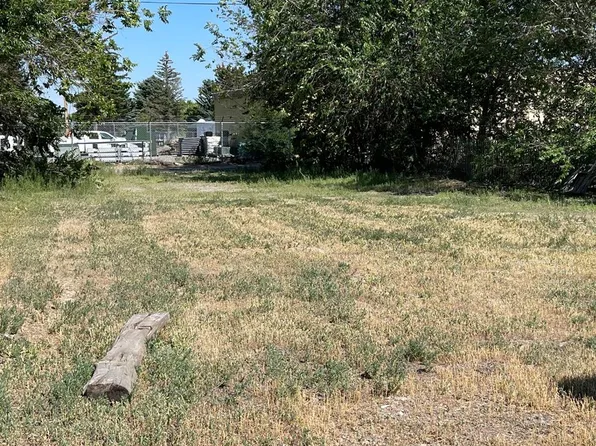 525 N Ingalls St, Powell, WY 82435