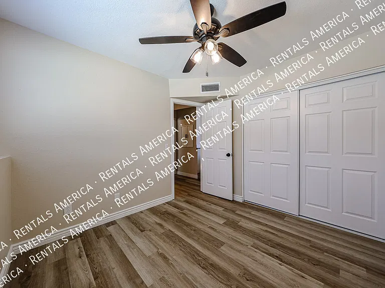 8111 W Wacker Rd #35 — Photo 15