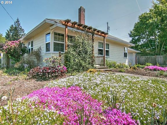 2nd image of 2611 Watson Ave
