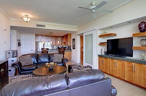 5th image of 2060 Beach Blvd