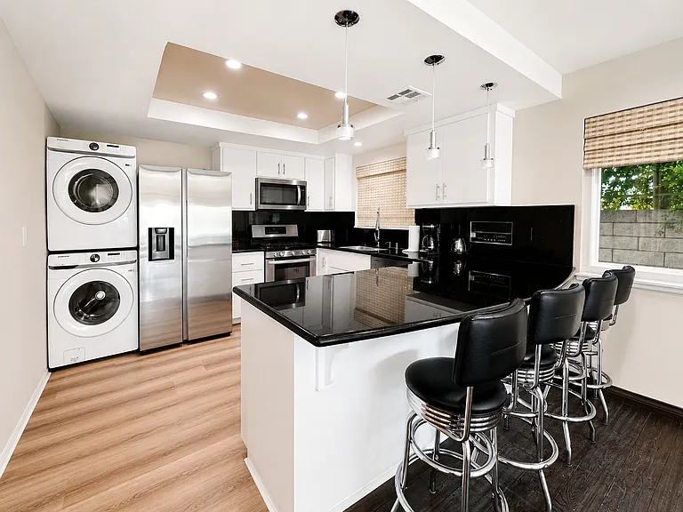 6318 Chimineas Ave — Photo 12
