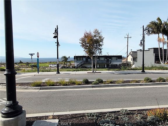4th image of 100 Cliff Ave #3