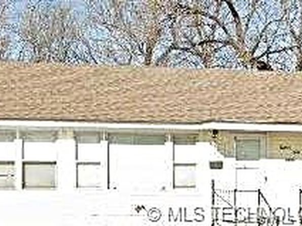 1842 N Oswego Pl