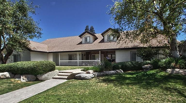 1st image of 8417 Iron Oak Ct