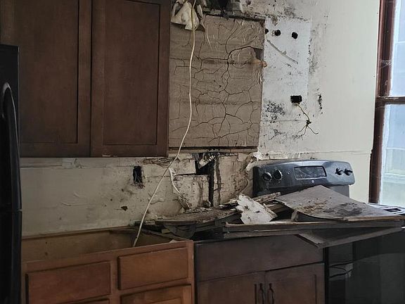 4th image of 416 E Mahanoy St #418