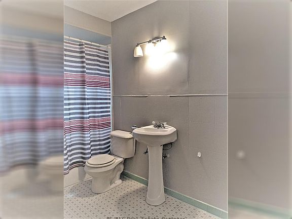 3rd image of 706 Adeline St #6