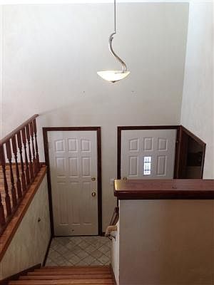 5th image of 390 2nd Ave