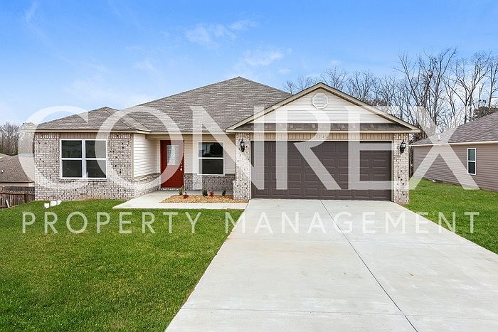 1st image of 1240 Meadows Dr