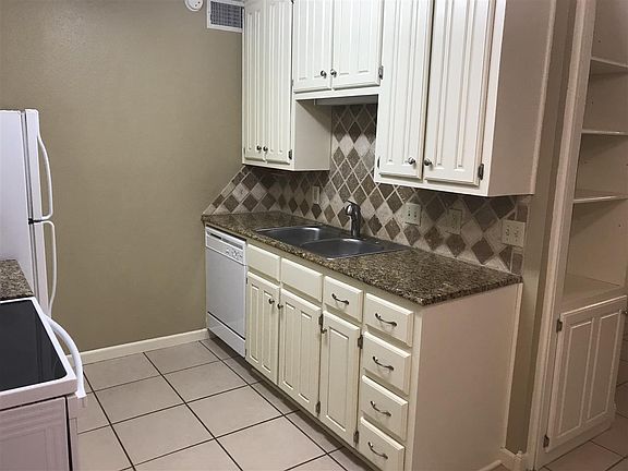 5th image of 1214 Baylor Ave APT 213