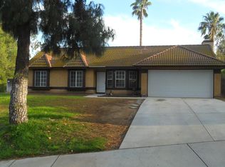 11266 Heathcliff Dr, Riverside, CA 92505