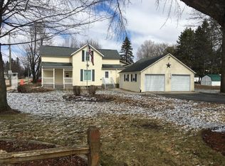 1308 Academy St, Elroy, WI 53929