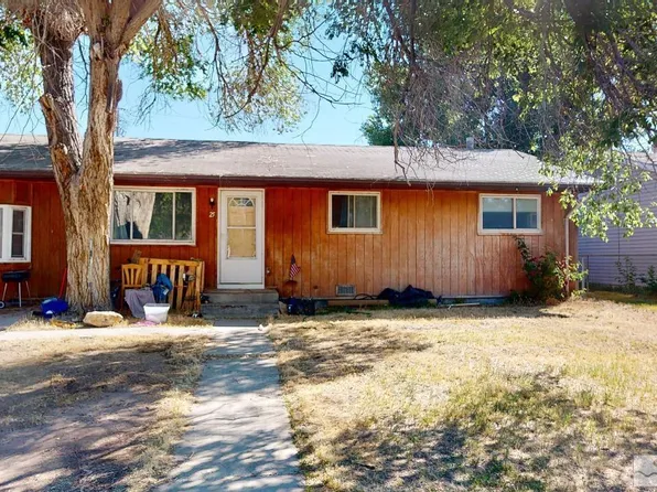 25 E 3rd St, Battle Mountain, NV 89820